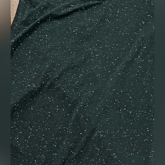 Lululemon Black Sleeveless Top with stars - Picture 2 of 6